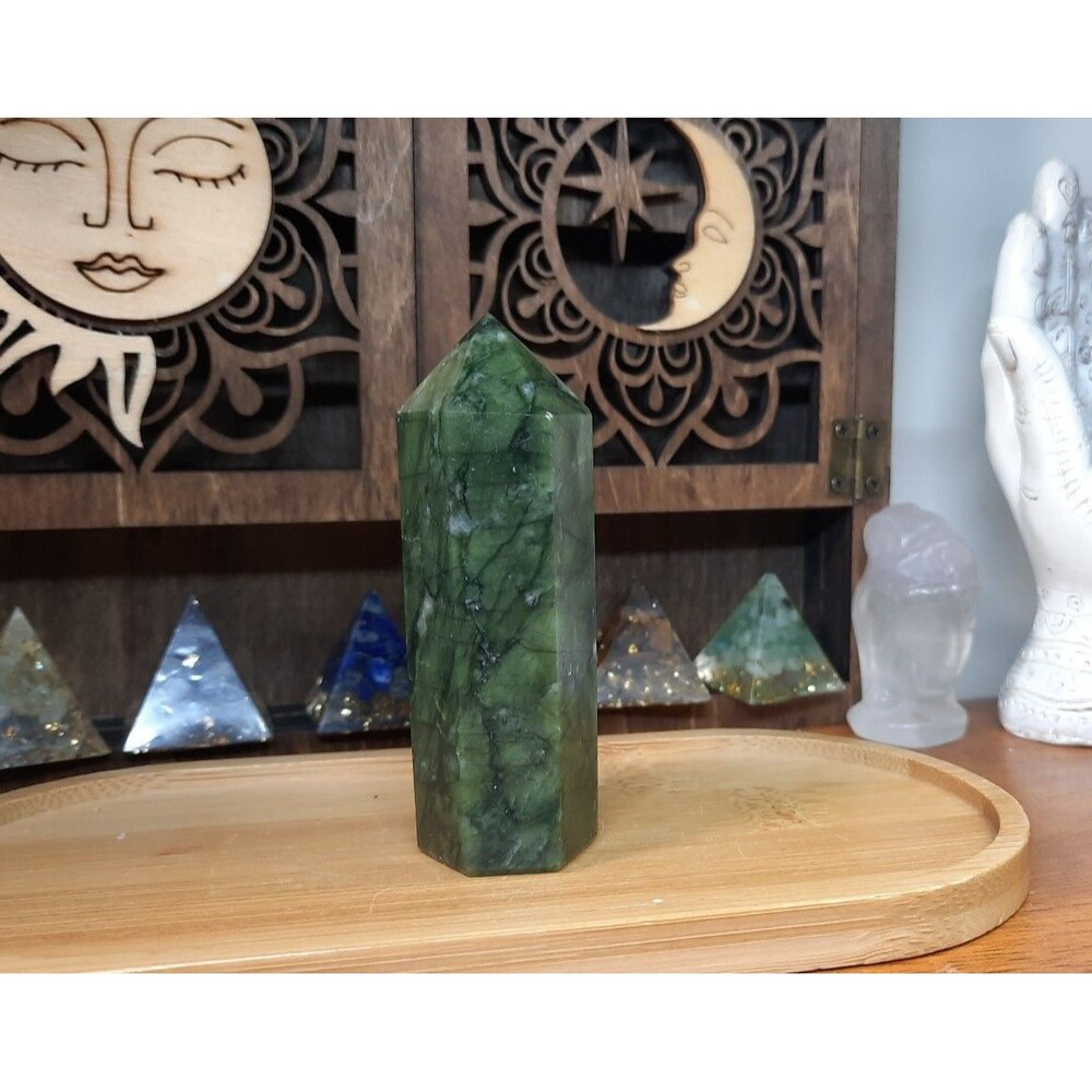 Nephrite Jade Crystal Tower